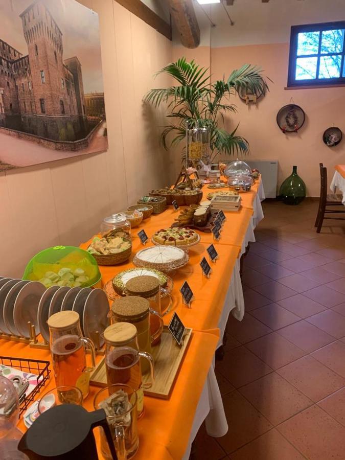 Agriturismo Corte San Girolamo Мантуя Екстер'єр фото